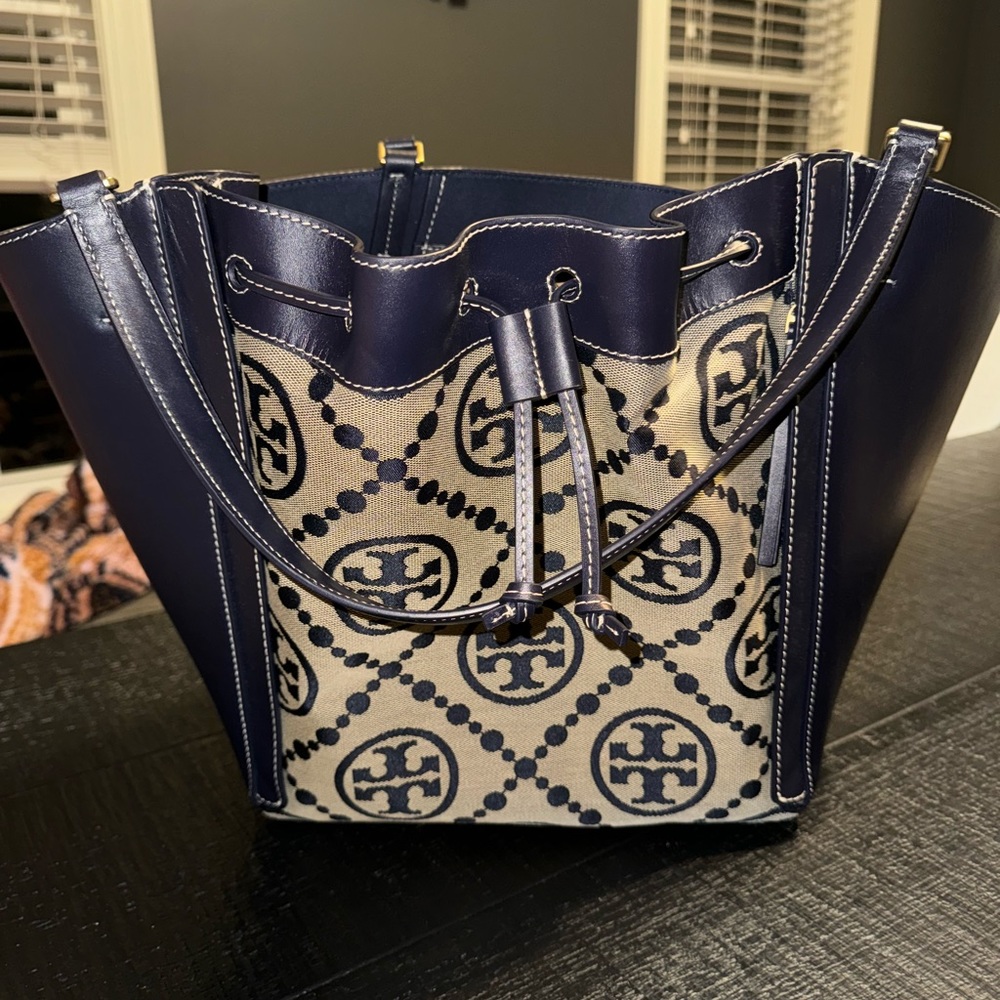 Tory Burch T Monogram McGraw Dragonfly Tote